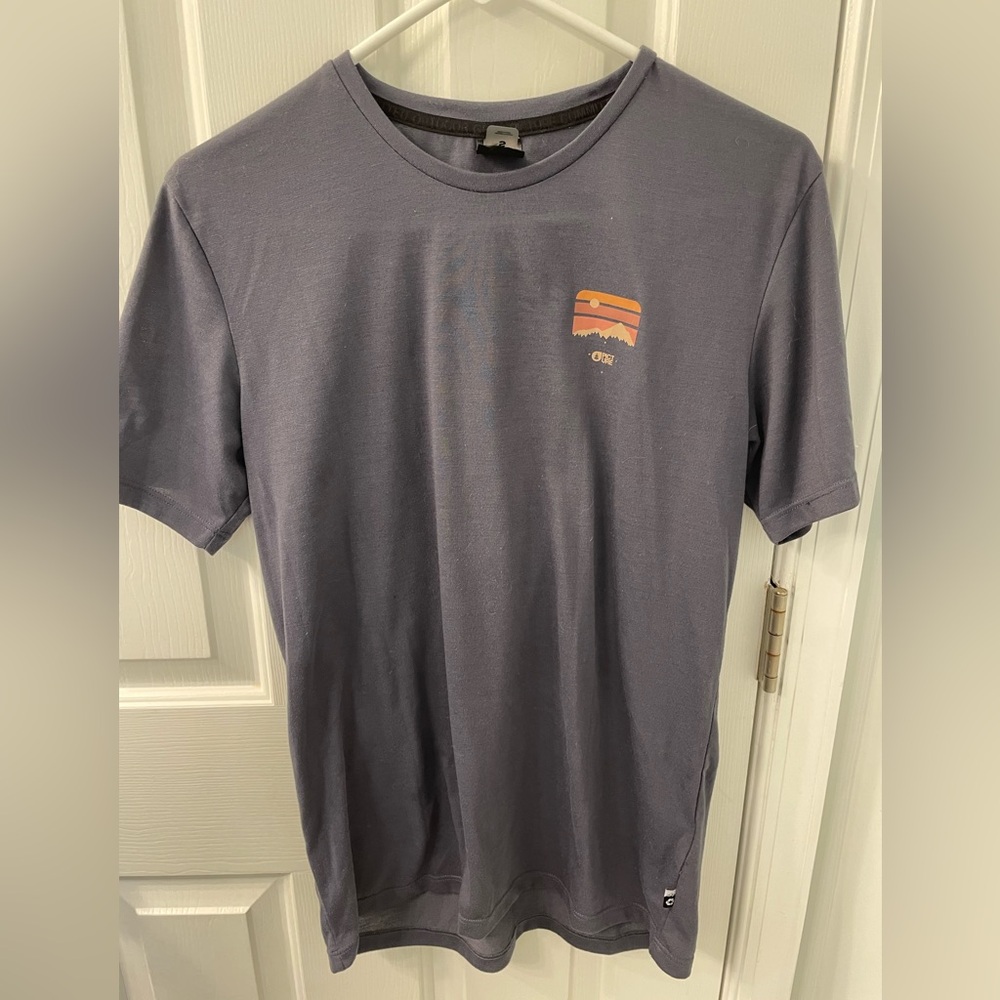 Picture brand organic T-shirt blue logo mens small